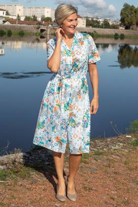 ROBE OUVERTE DEVANT