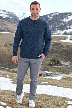 PANTALON AVEC LIEN DE SERRAGE