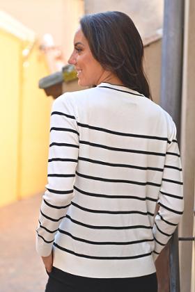 CARDIGAN AVEC BOUTONS