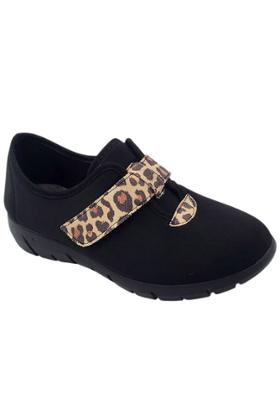 CHAUSSURES AVEC VELCRO