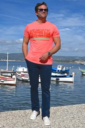 T-SHIRT MANCHES COURTES