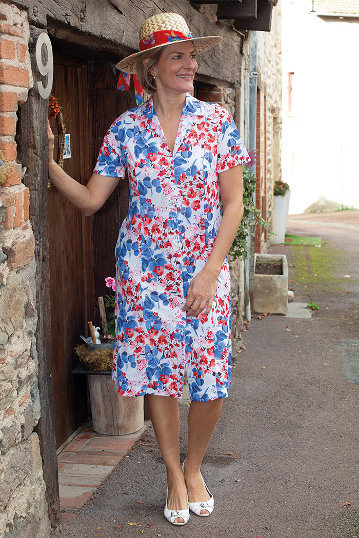 ROBE OUVERTE DOS PAR AIMANTS