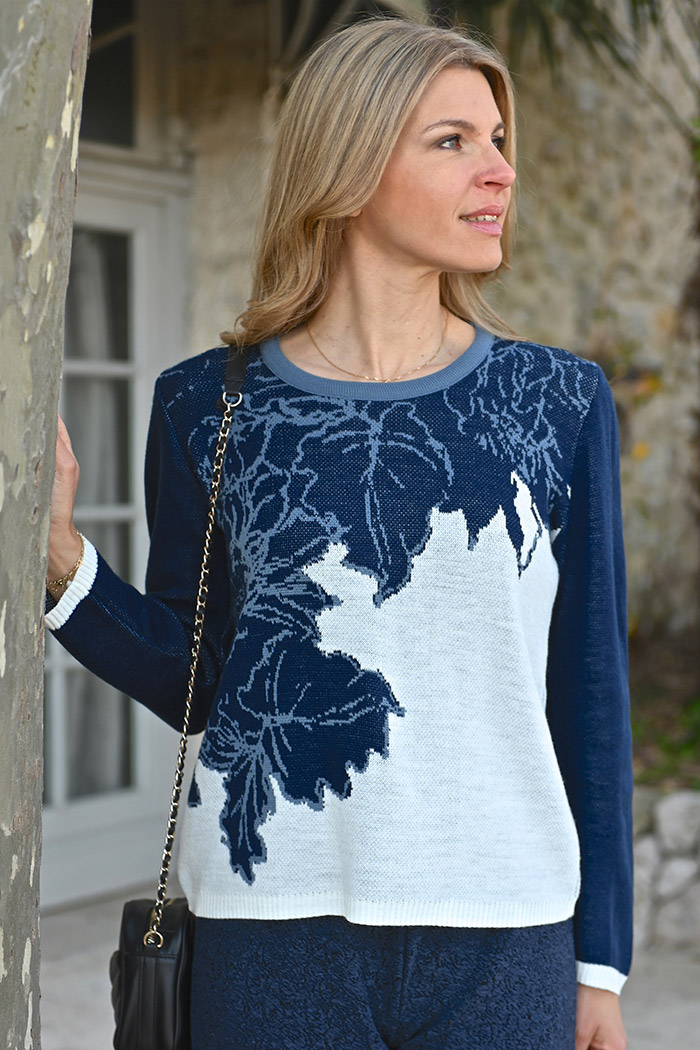 PULLOVER
